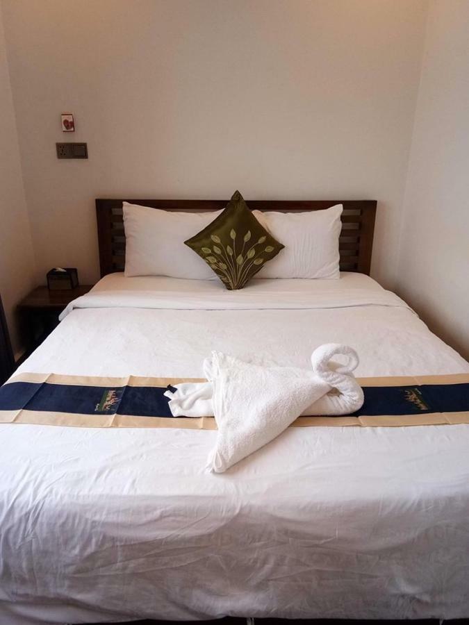 Twin Home Guesthouse Kampot Ngoại thất bức ảnh